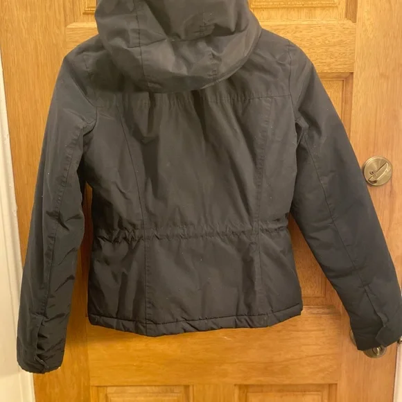 Hollister waist length black coat/jacket. Size Medium - Picture 9 of 9